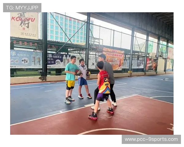 训练场最火:球员私房训练秘籍大公开,篮球私人训练师 训练场最火:球员私房训练秘籍大公开,篮球私人训练师